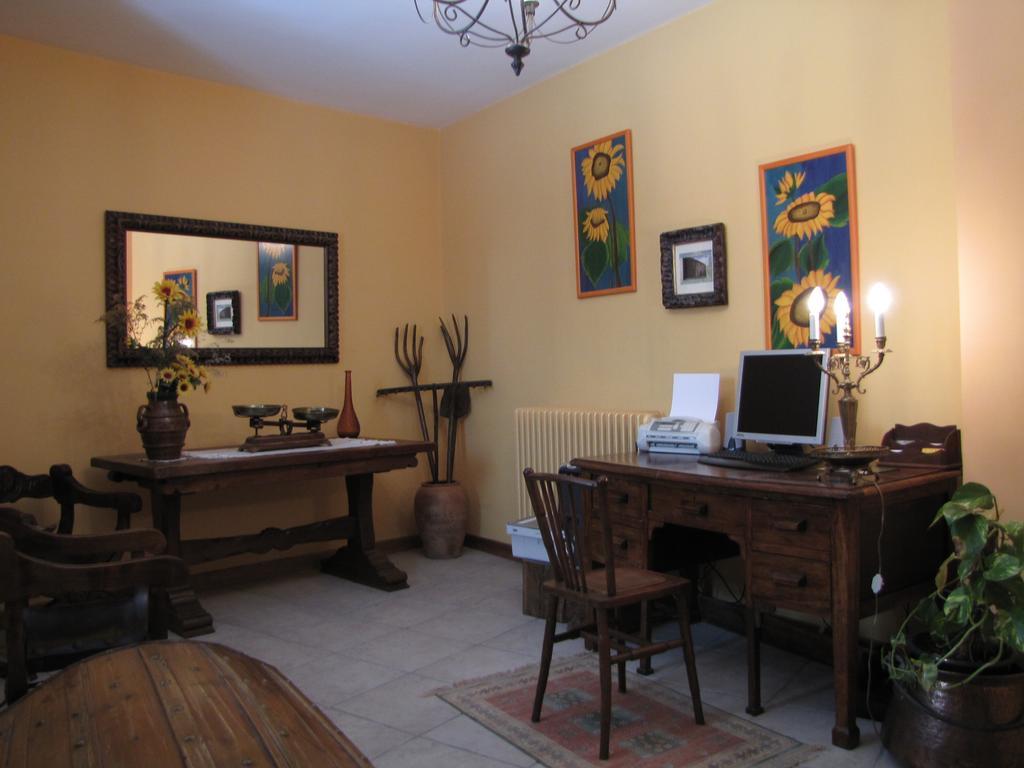 Hostal Rural Huartearena Iza Exterior foto